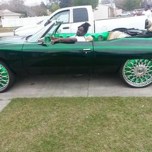 Meet your Posher, Delon